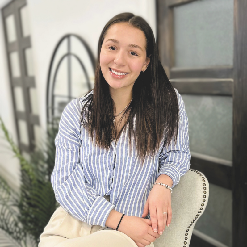 Photo d'employée Struktura Abby Janhevich créatrice de contenu