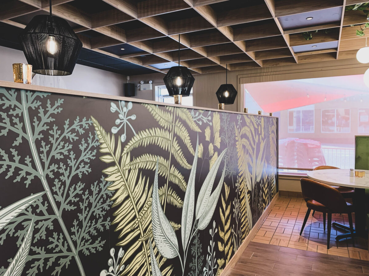 Réalisation Basha Nomade restaurant papier peint Struktura 2021
